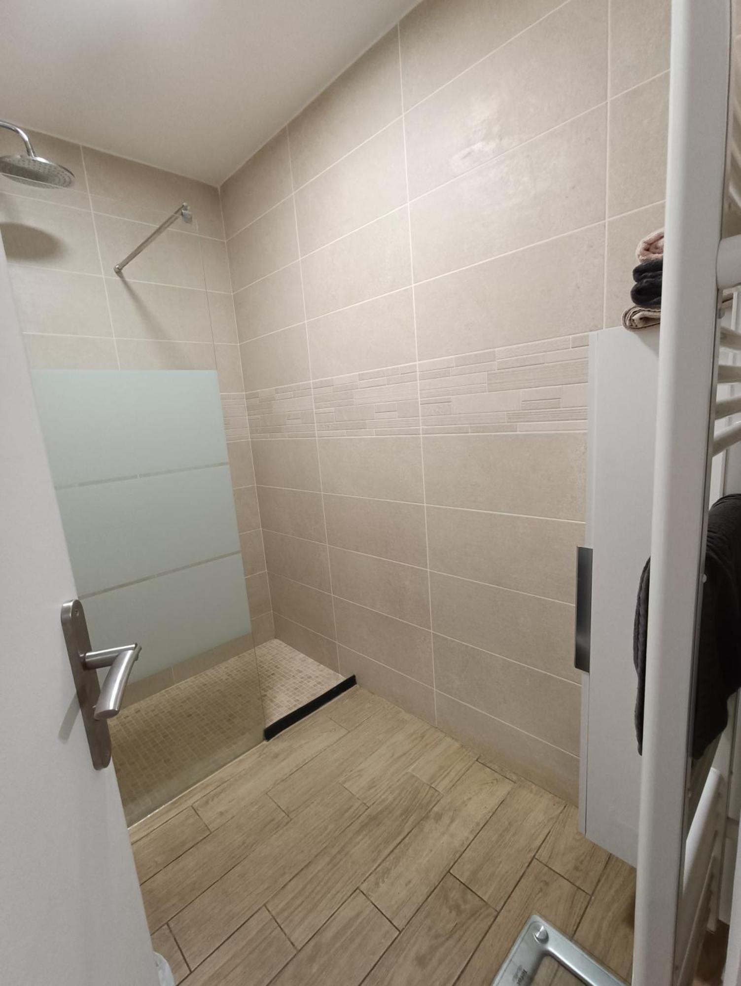 Appartements Et Studio Renoves En 2022, Intra Muros Avignon Bagian luar foto