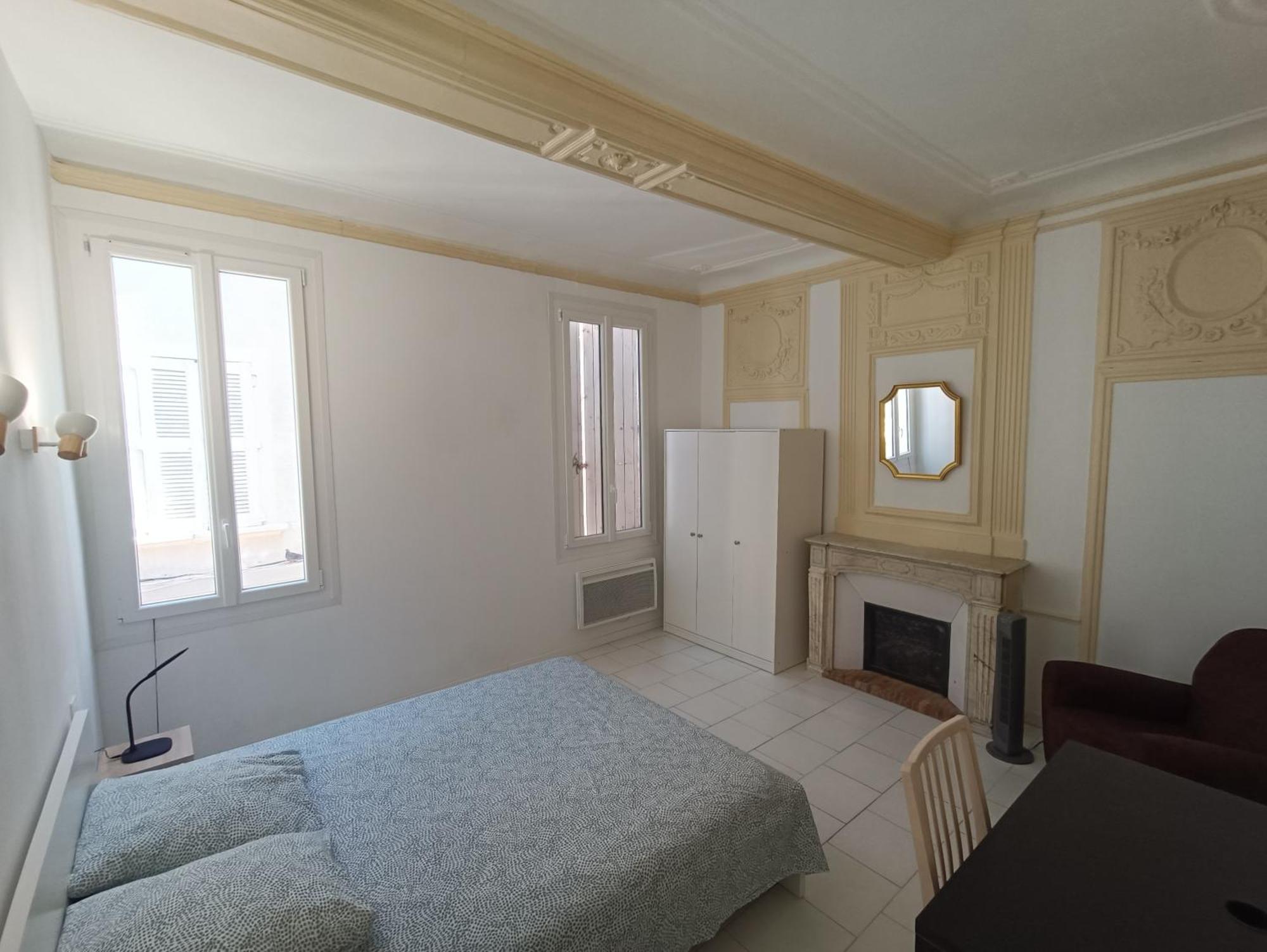 Appartements Et Studio Renoves En 2022, Intra Muros Avignon Bagian luar foto